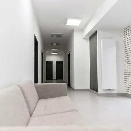 Goldeneye Center Apartment *