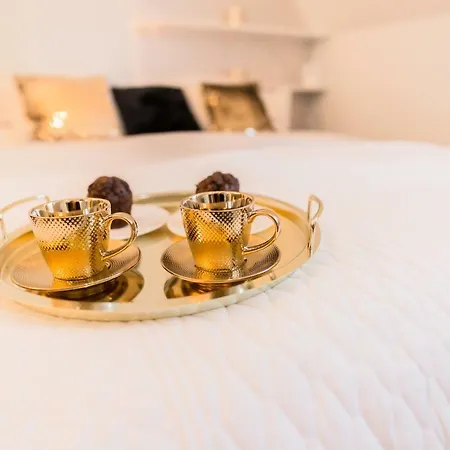 Apartment Goldeneye Center *
