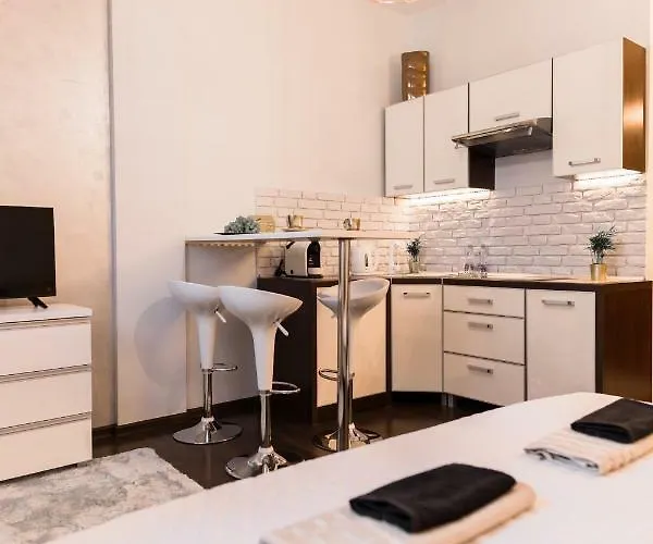 Apartament Goldeneye Center *